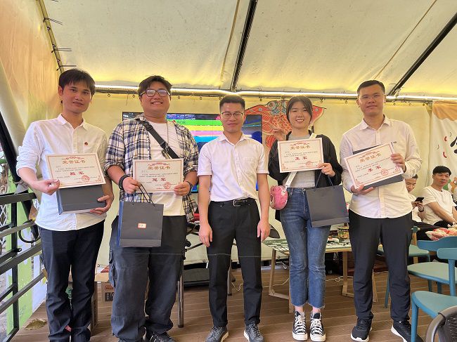 ����������佱�ֳ������� ��.jpg